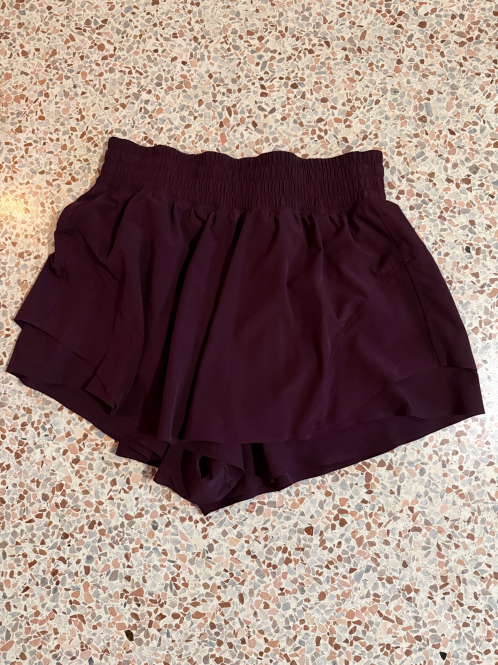 Lululemon Shake it out shorts goodnight plum